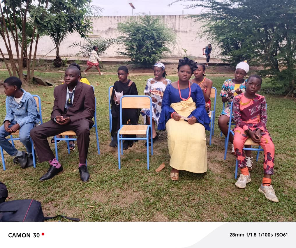 Photo 11 de l’activité culturelle sur le mariage coutumier des élèves de 5e B