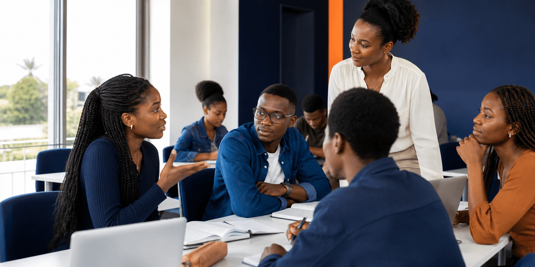 Étudiants de l’Académie de Langues Berthe & Jean en activité d’apprentissage de l’anglais