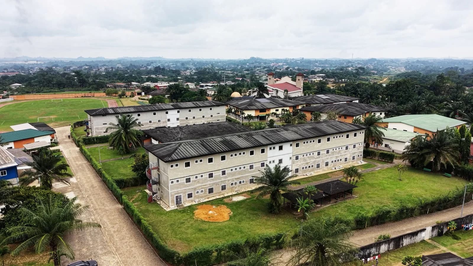 Aerial view of the Berthe & Jean campus, its buildings and outdoor spaces