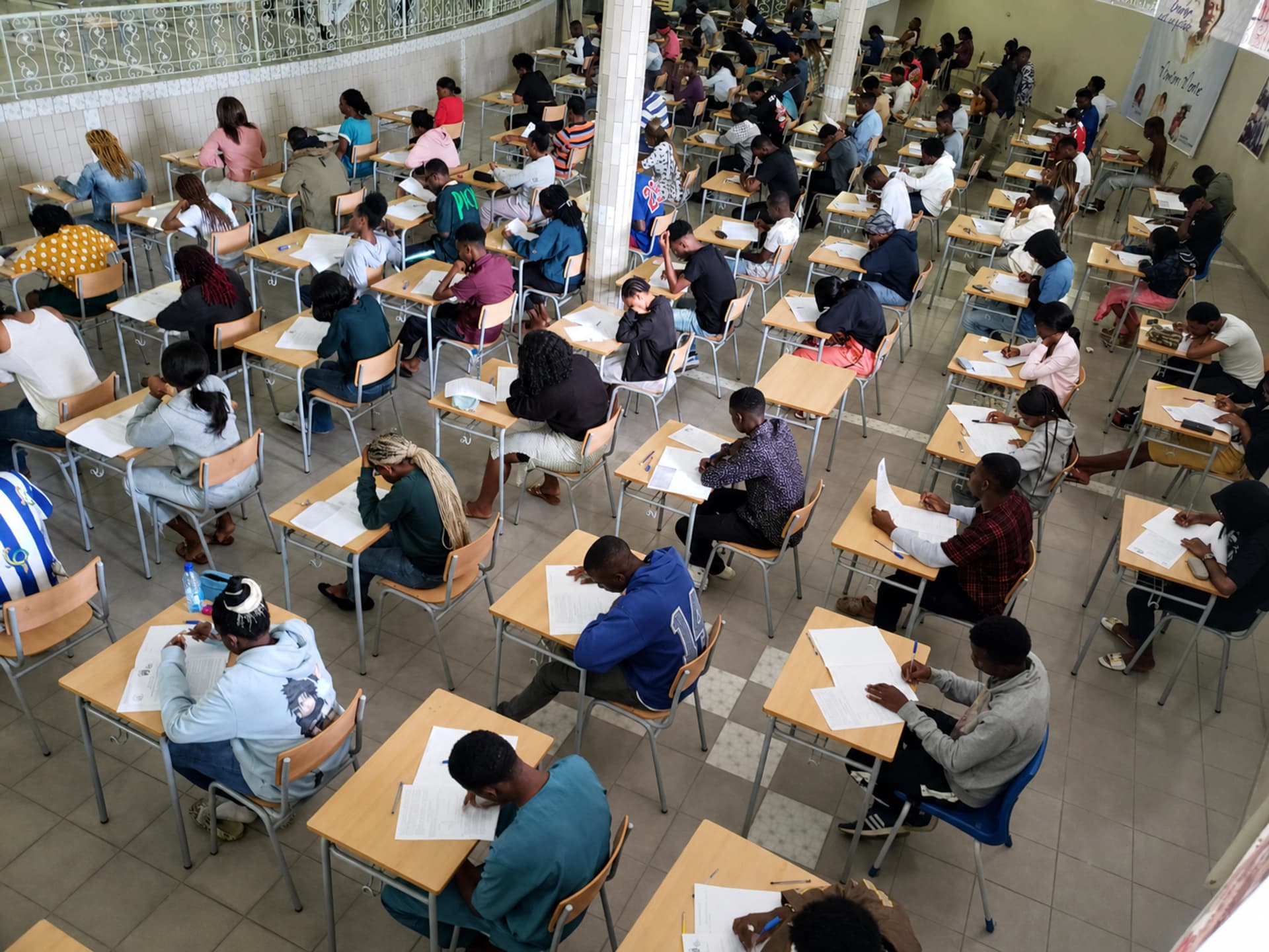 CONCOURS D’ENTRÉE AUX CYCLES INGÉNIEUR DE L’ÉCOLE POLYTECHNIQUE DE LIBREVILLE