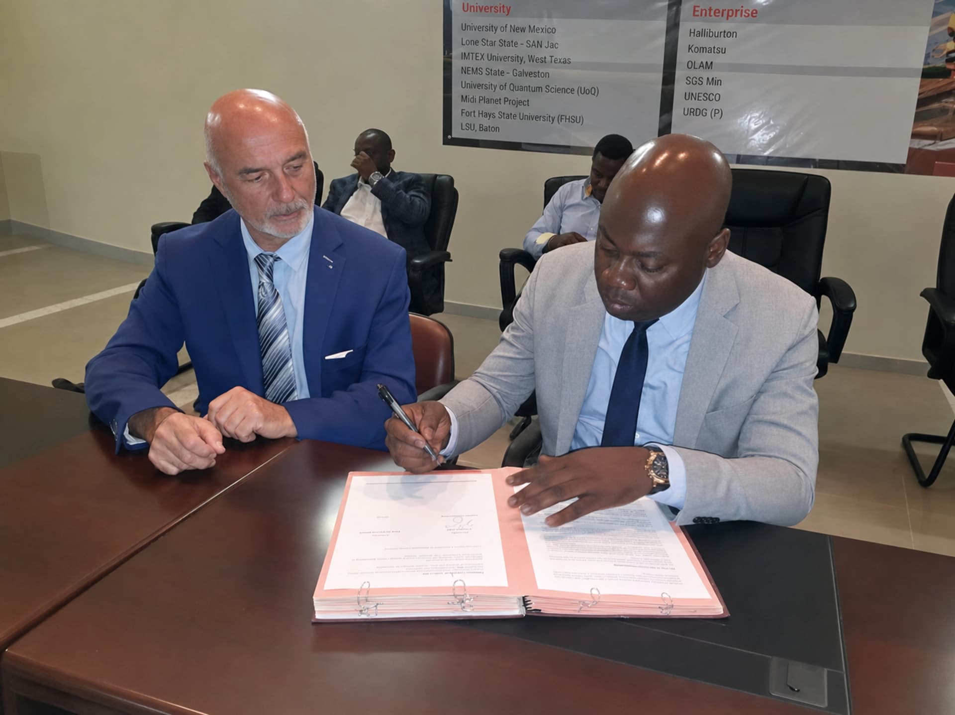 GABON : Signature de convention entre l’UIL et l’ANBG